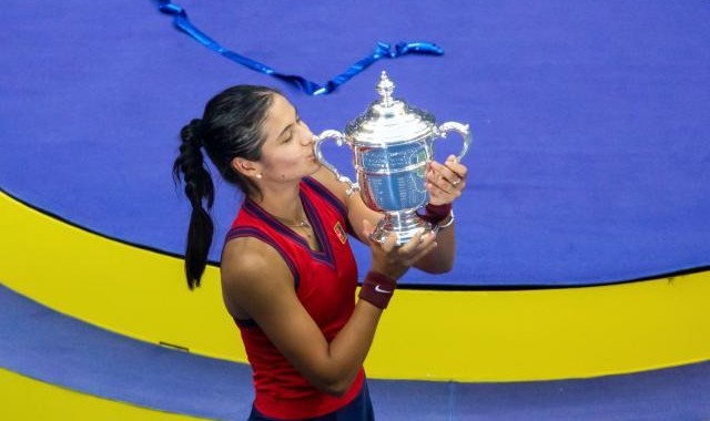 世界杯官方平台app下载-拉杜卡努改写44年历史 英国网球开启新时代？