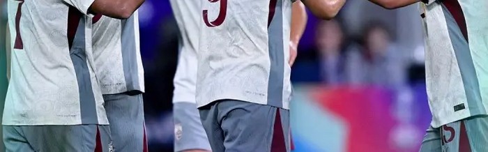 世界杯高清观看入口-女足2-0赢球却遭全网痛批！同陷男足困境，玫瑰复兴路在何方？|中国女足|联赛|女足亚洲杯|FIFA|马德兴_新浪体育_新浪新闻